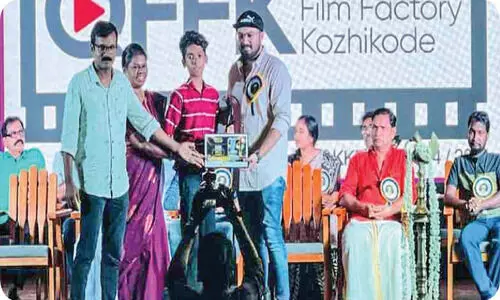 ‘അ​ൺ​ബോ​ക്സി’​ന് വീ​ണ്ടും പു​ര​സ്കാ​രം; അഭിമാനമായി ദേ​വ​ധാ​ർ സ്കൂ​ൾ