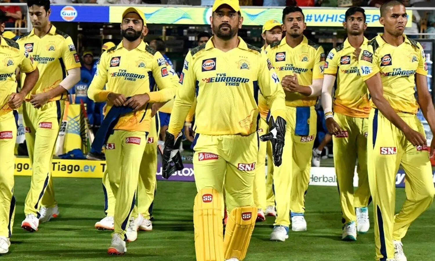 മുംബൈക്കെതിരെ ആധികാരിക ജയവുമായി ധോണിപ്പട