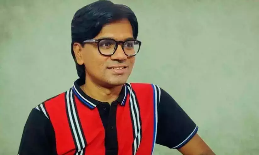 മാധ്യമപ്രവർത്തകൻ മുഹമ്മദ് സുബൈറിനെതിരെ വധഭീഷണി: 15 പേർക്കെതിരെ കേസ് മാധ്യമപ്രവർത്തകൻ മുഹമ്മദ് സുബൈറിനെതിരെ വധഭീഷണി: 15 പേർക്കെതിരെ കേസ്