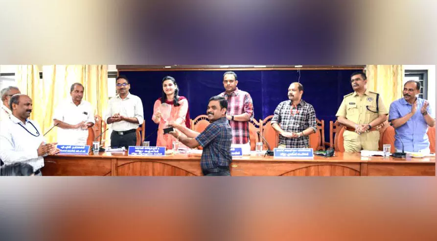 മാലിന്യനിര്മാര്ജനം; തദ്ദേശ സ്ഥാപനങ്ങളില് കർമപദ്ധതി വേണമെന്ന് ജില്ല ആസൂത്രണ സമിതി മാലിന്യനിര്മാര്ജനം; തദ്ദേശ സ്ഥാപനങ്ങളില് കർമപദ്ധതി വേണമെന്ന് ജില്ല ആസൂത്രണ സമിതി