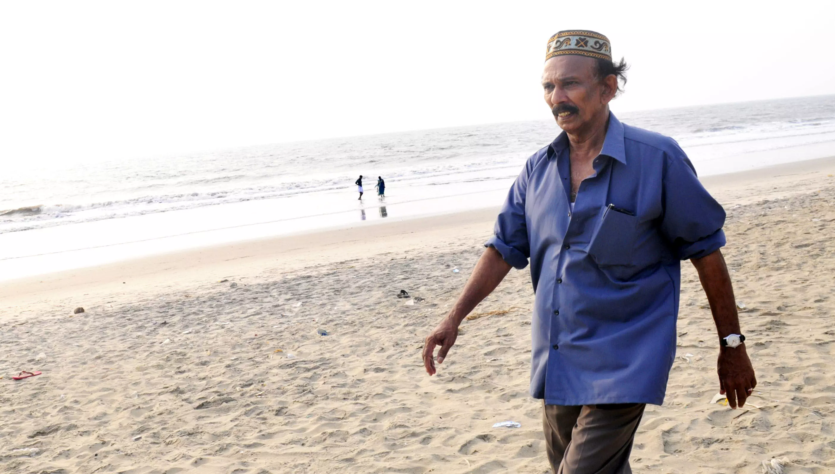 മാ​മു​ക്കോ​യ​ച്ചി​രി​യി​ലെ, ക​ര​ച്ചി​ലി​ലെ ലോ​ക മ​ല​യാ​ളി