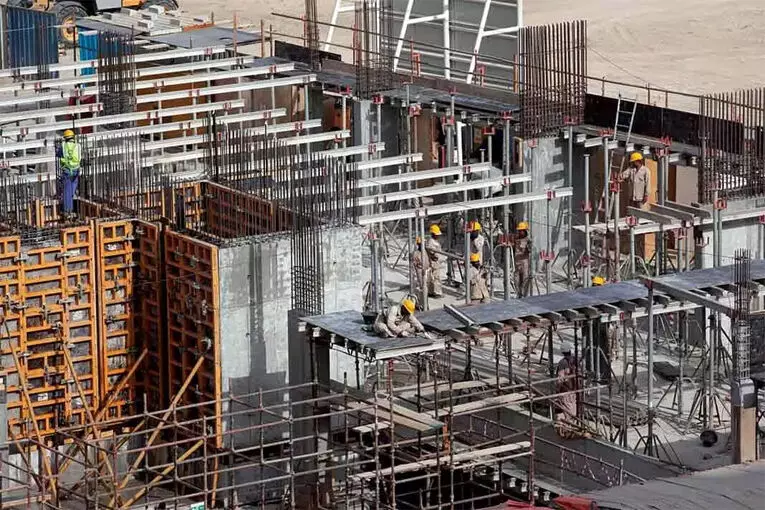 കെട്ടിട നിർമാണത്തിന് ഏപ്രിൽ ഒമ്പത് വരെ അപേക്ഷ നല്കിയവര്ക്ക് പഴയ പെര്മ്മിറ്റ് ഫീസ് കെട്ടിട നിർമാണത്തിന് ഏപ്രിൽ ഒമ്പത് വരെ അപേക്ഷ നല്കിയവര്ക്ക് പഴയ പെര്മ്മിറ്റ് ഫീസ്