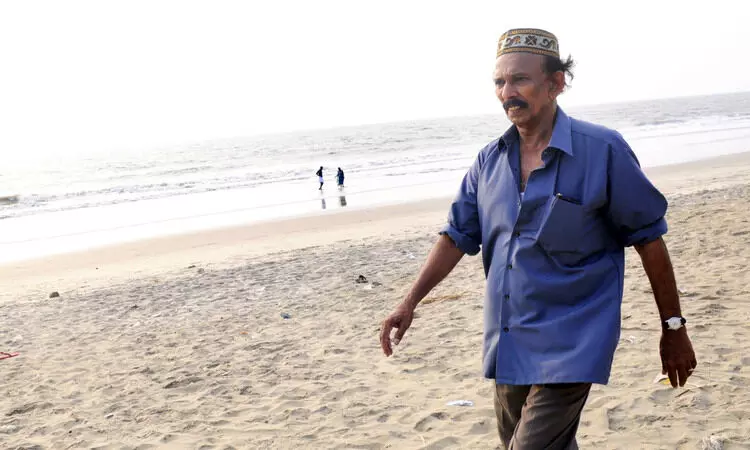 മാ​മു​ക്കോ​യ​ച്ചി​രി​യി​ലെ, ക​ര​ച്ചി​ലി​ലെ ലോ​ക മ​ല​യാ​ളി