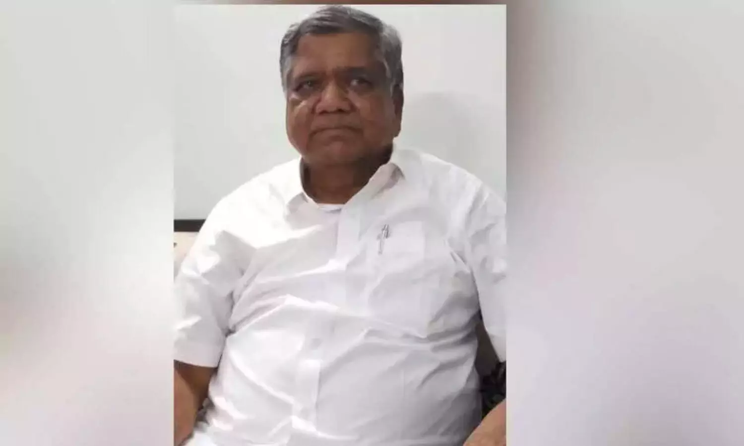 ബൊ​മ്മൈ 2012ൽ ​കോ​ൺ​ഗ്ര​സി​ൽ ചേ​രാ​നൊ​രു​ങ്ങി​ -ഷെ​ട്ടാ​ർ