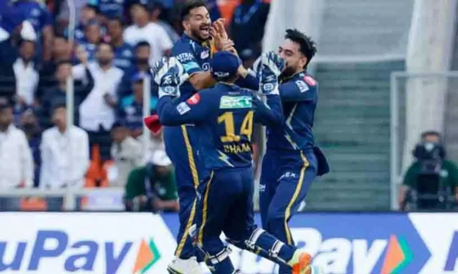 റൺമലയിൽ തെന്നിവീണ് ലഖ്നോ; ഗുജറാത്തിന് തകർപ്പൻ ജയം, മോഹിതിന് നാല് വിക്കറ്റ്