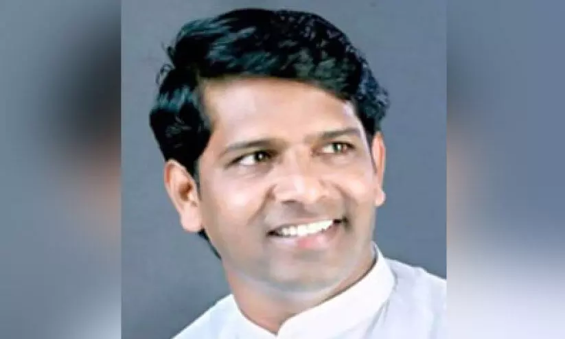 മജ്ലിസ് പാർട്ടി നേതാവിന്റെ ഭർത്താവ് വെടിയേറ്റ് മരിച്ചു മജ്ലിസ് പാർട്ടി നേതാവിന്റെ ഭർത്താവ് വെടിയേറ്റ് മരിച്ചു