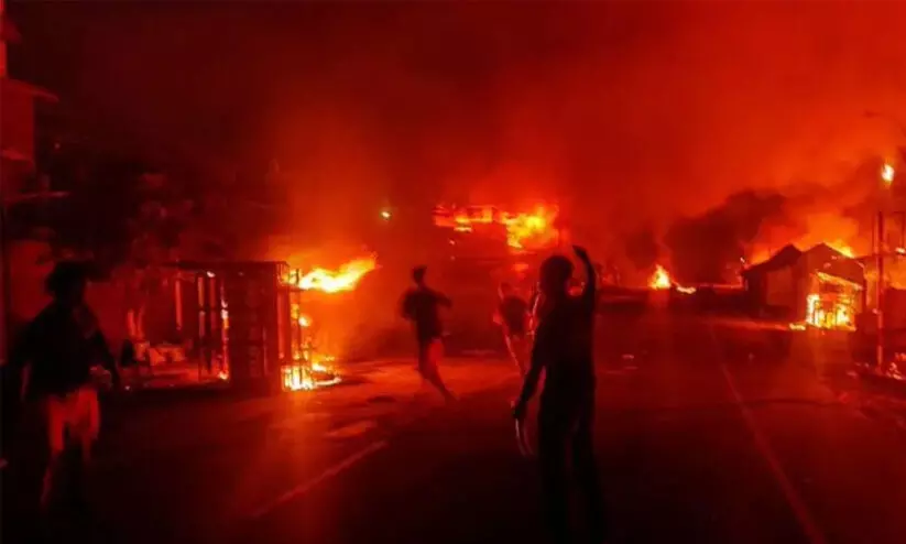 മണിപ്പൂരിൽ ക്രിസ്ത്യാനികൾക്കുനേരായ ആക്രമണത്തെ അപലപിച്ച് ഹൈദരാബാദ് ബിഷപ് മണിപ്പൂരിൽ ക്രിസ്ത്യാനികൾക്കുനേരായ ആക്രമണത്തെ അപലപിച്ച് ഹൈദരാബാദ് ബിഷപ്