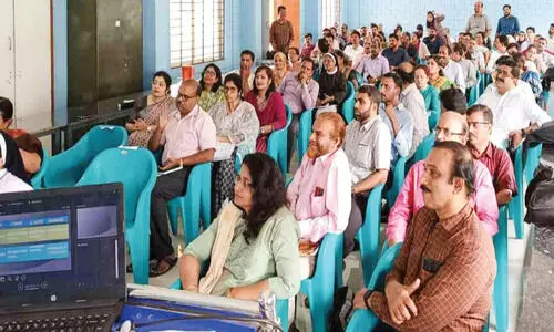 നീ​റ്റ് പ​രീ​ക്ഷ; ജി​ല്ല​യി​ൽ 14,520 വി​ദ്യാ​ർ​ഥി​ക​ൾ