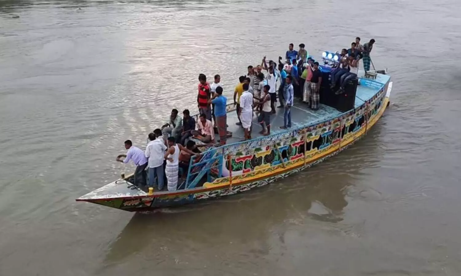 7 Essential Boat Safety Tips