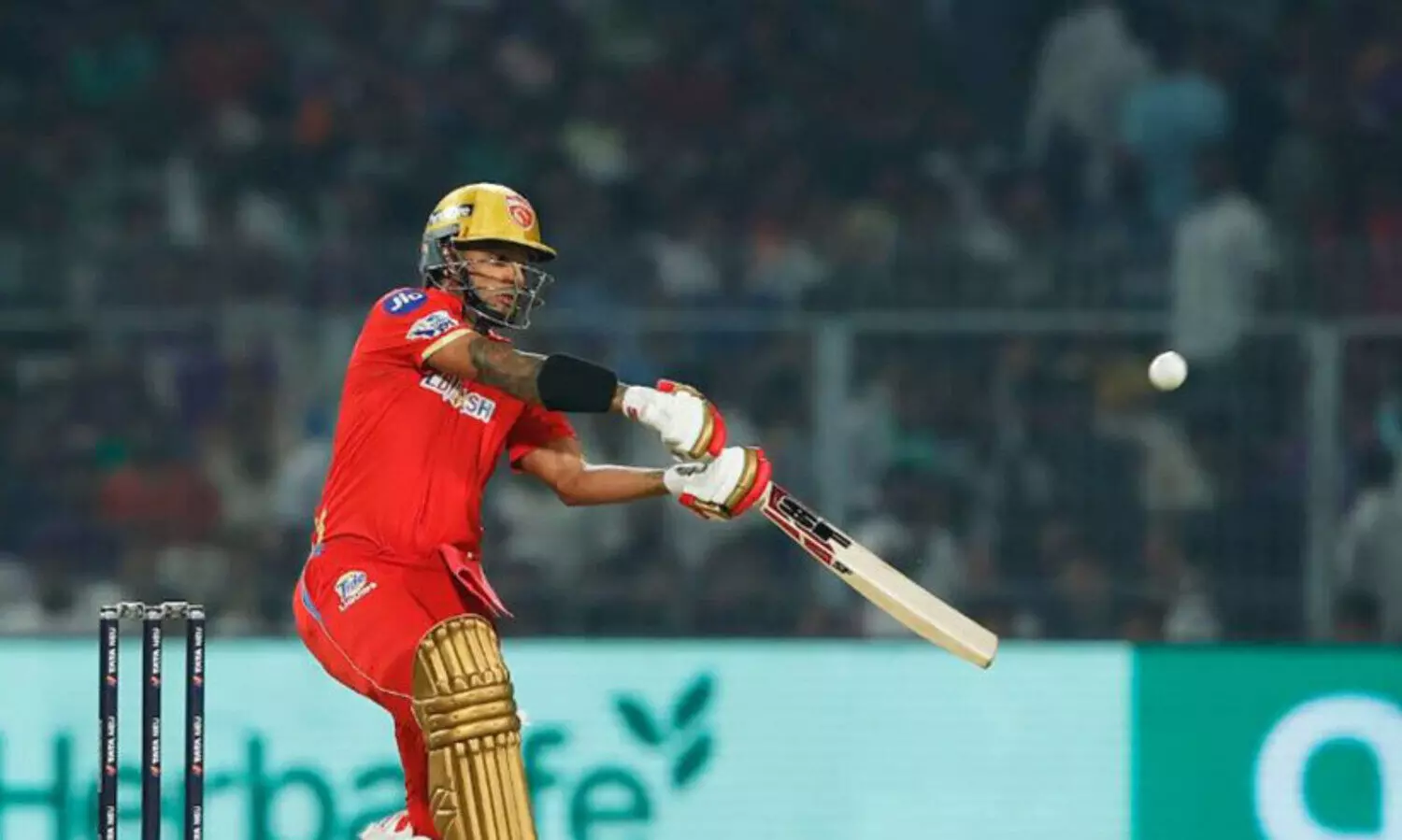 ഐ.പി.എൽ: ശിഖർ ധവാന് അർദ്ധ സെഞ്ച്വറി; കൊൽക്കത്തക്ക് 180 റൺസ് വിജയ ലക്ഷ്യം