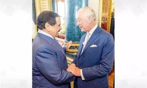 ഹമദ് രാജാവ് ചാൾസ് രാജാവുമായി കൂടിക്കാഴ്ച നടത്തി