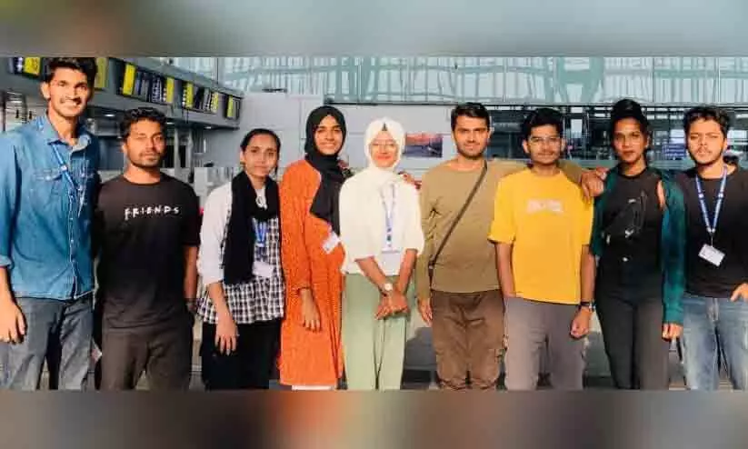 മണിപ്പൂർ കലാപം: മലയാളികളെ നാട്ടിലെത്തിച്ച് നോർക്ക റൂട്ട്സ് മണിപ്പൂർ കലാപം: മലയാളികളെ നാട്ടിലെത്തിച്ച് നോർക്ക റൂട്ട്സ്