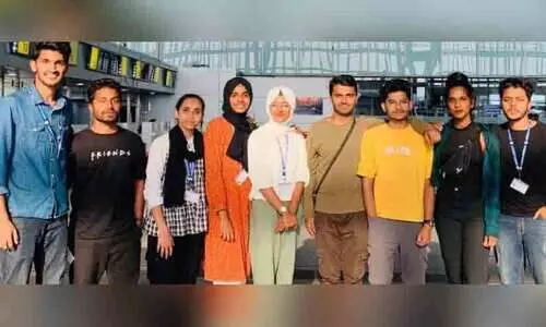 മണിപ്പൂർ കലാപം: മലയാളികളെ നാട്ടിലെത്തിച്ച് നോർക്ക റൂട്ട്സ് മണിപ്പൂർ കലാപം: മലയാളികളെ നാട്ടിലെത്തിച്ച് നോർക്ക റൂട്ട്സ്