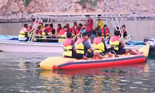 സ​ന്ദ​ർ​ശ​ക വി​സ​ക്കാ​ർ​ക്ക്​ സ​ന്തോ​ഷം; 29 ദി​ര്‍ഹ​മി​ന് മു​സ​ന്ദം യാ​ത്ര