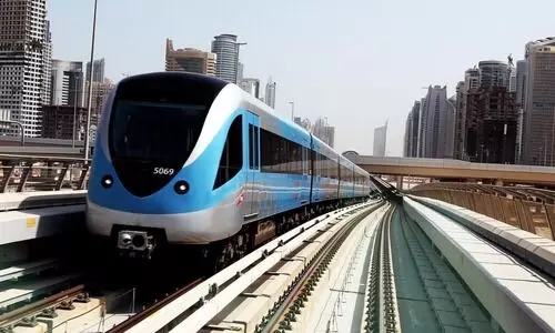 സാ​ങ്കേതിക തകരാർ; ദുബൈ മെട്രോ സേവനം തടസപ്പെട്ടു