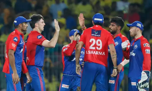 ചെന്നൈ ബാറ്റർമാരെ പിടിച്ചുകെട്ടി ഡൽഹി ബൗളർമാർ; 168 റൺസ് വിജയ ലക്ഷ്യം