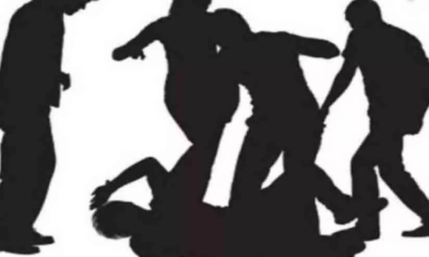 ഫുട്​ബാൾ മത്സരത്തിനിടെ തർക്കം; വിദ്യാർഥിയെ സംഘം ചേർന്ന്​​ മർദിച്ചു