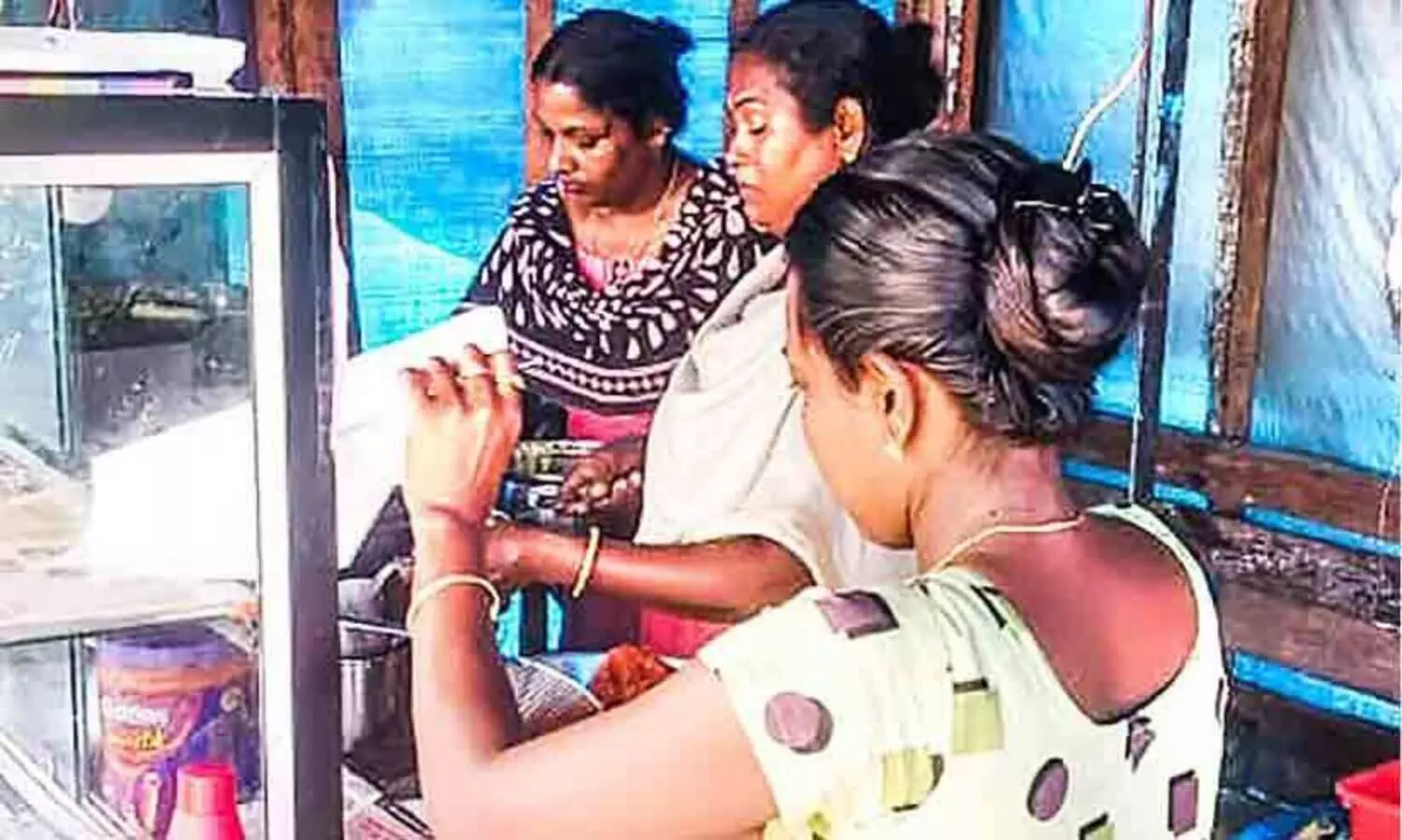 കുടുംബശ്രീ ബജിക്കട എഴുപുന്നയിലെ രുചിക്കടയായി