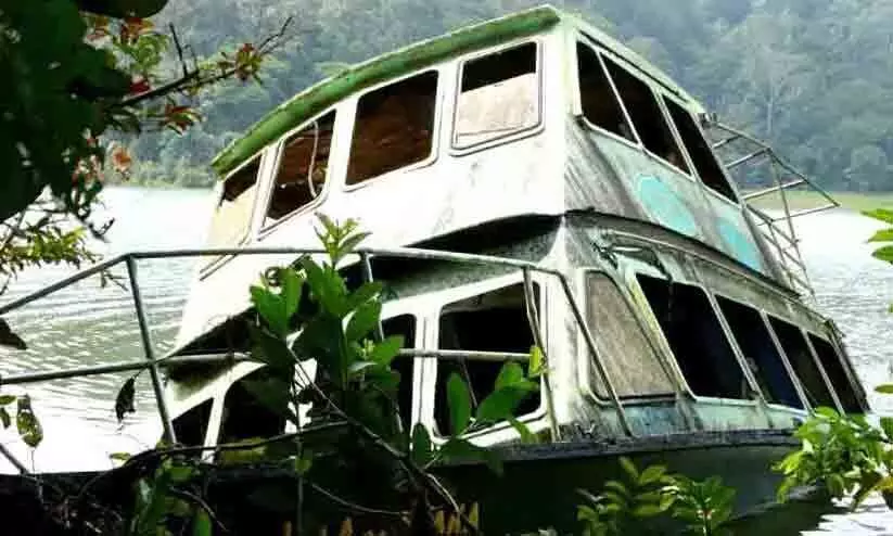 തേക്കടി ദുരന്തം: കുറ്റവാളികളെ നിയമത്തിന് മുന്നിൽ കൊണ്ടുവരും -സ്പെഷൽ പ്രോസിക്യൂട്ടർ തേക്കടി ദുരന്തം: കുറ്റവാളികളെ നിയമത്തിന് മുന്നിൽ കൊണ്ടുവരും -സ്പെഷൽ പ്രോസിക്യൂട്ടർ