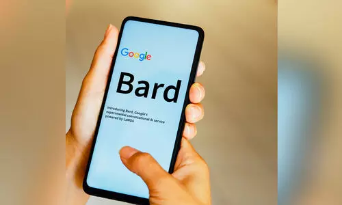 അങ്ങനെ ഗൂഗിളിന്റെ എ.ഐ ചാറ്റ്ബോട്ട് ‘ബാർഡ്’ ഇന്ത്യയിലെത്തി; ചാറ്റ്ജിപിടിയേക്കാൾ കേമനോ...?