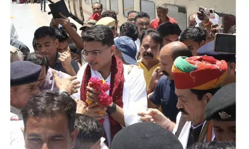 സചിന്റെ പദയാത്രക്ക് തുടക്കം; അറിയില്ലെന്ന് കോൺഗ്രസ് സചിന്റെ പദയാത്രക്ക് തുടക്കം; അറിയില്ലെന്ന് കോൺഗ്രസ്