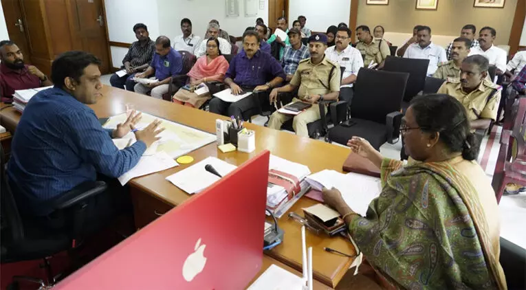 ജലയാനങ്ങളുടെ സുരക്ഷ ജില്ലാ - താലൂക്കുതല നിരീക്ഷണ സമിതികൾ രൂപീകരിക്കും ജലയാനങ്ങളുടെ സുരക്ഷ ജില്ലാ - താലൂക്കുതല നിരീക്ഷണ സമിതികൾ രൂപീകരിക്കും