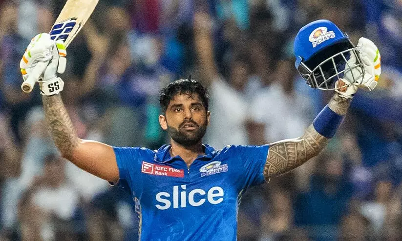 വാം​ഖ​ഡെ​യിൽ സ്കൈയുടെ ആറാട്ട്; ഗുജറാത്തിന് 219 റൺസ് വിജയ ലക്ഷ്യം