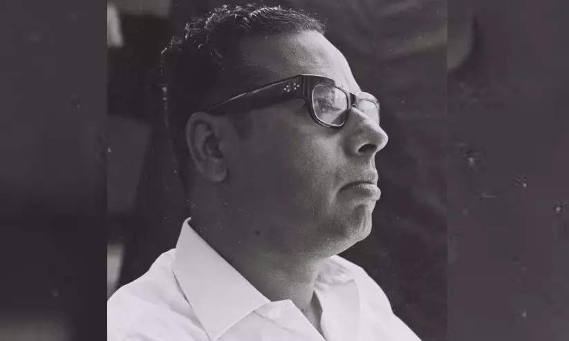 പി​ന്ന​ണി ഗാ​യ​ക​ൻ സം​ഗീ​തം പ​ക​ർ​ന്ന​പ്പോ​ൾ