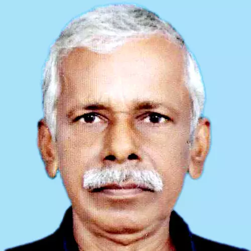 സു​രേ​ഷ്