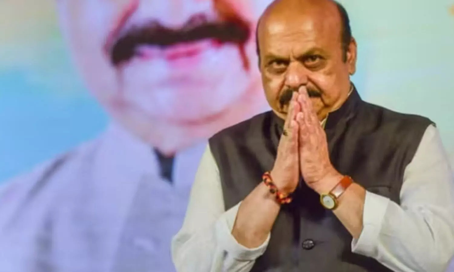 കർണാടകയിൽ 11 മന്ത്രിമാർക്ക് തോൽവി; മുഖ്യമന്ത്രിയും 11 മന്ത്രിമാരും ജയിച്ചു