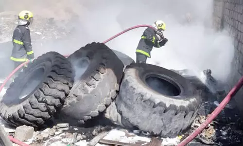 മ​ബേ​ല ഇ​ൻ​ഡ​സ്ട്രി​യ​ൽ ഏ​രി​യ​യി​ൽ തീ​പി​ടി​ത്തം