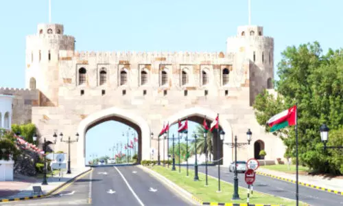 പൗരന്മാർക്ക്​ വിസ നീട്ടിനൽകി; ഒമാന്​ അഭിനന്ദനവുമായി സുഡാൻ എംബസി