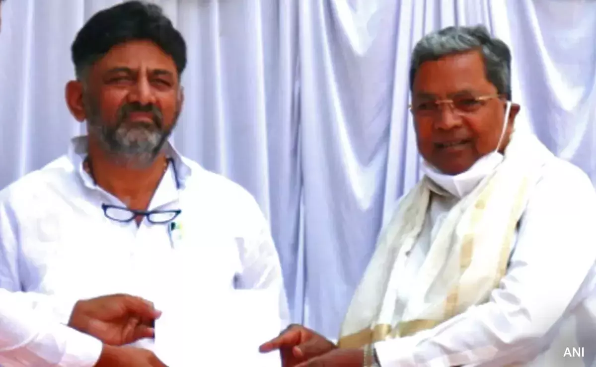 എം.എൽ.എമാരെ തമിഴ്നാട്ടിലേക്ക് മാറ്റും; ഡി.എം.കെയുമായി കോൺഗ്രസ് ചർച്ച