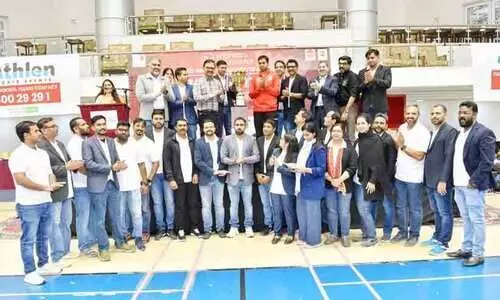 എ​ൻ​ജി​നീ​യേ​ഴ്സ് ഫോ​റം ബാ​ഡ്മി​ന്റ​ൺ