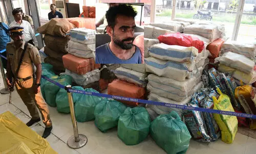 കൊച്ചി പുറംകടലിൽ രാജ്യംകണ്ട ഏറ്റവും വലിയ മയക്കുമരുന്ന്​ വേട്ട; 12,000 കോടി വിലമതിക്കുന്ന മെതാംഫെറ്റാമിൻ പിടികൂടി