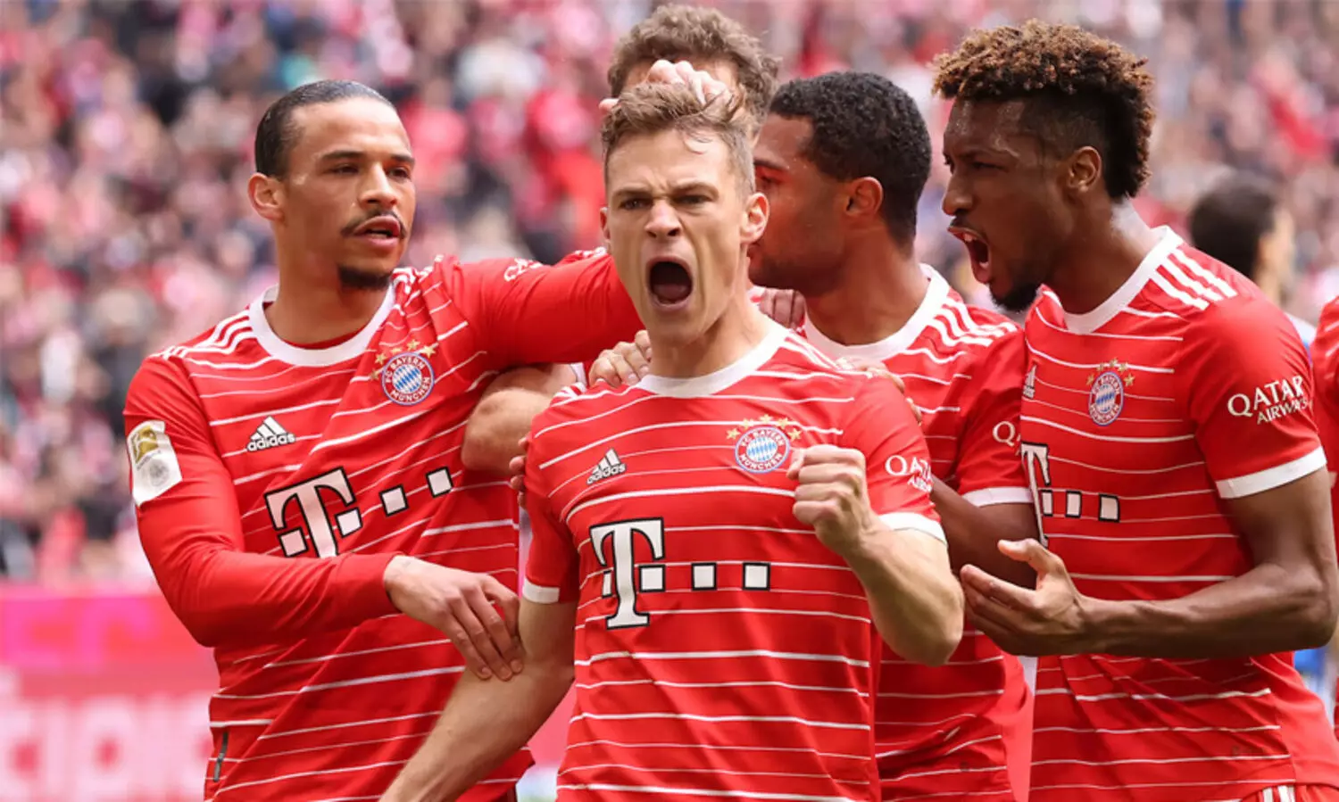 ഗോളിൽ ആറാടി ബയേൺ, തകർപ്പൻ ജയത്തോടെ ഡോട്ട്മുണ്ട്; ജർമനിയിൽ കിരീടപ്പോര് ഇ​ഞ്ചോടിഞ്ച്