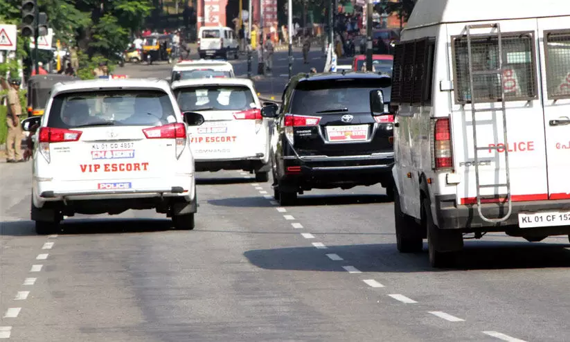 മുഖ്യമന്ത്രിയുടെ പരിപാടി: പാലക്കാട് നഗരത്തിൽ നാളെ ഗതാഗതനിയന്ത്രണം മുഖ്യമന്ത്രിയുടെ പരിപാടി: പാലക്കാട് നഗരത്തിൽ നാളെ ഗതാഗതനിയന്ത്രണം