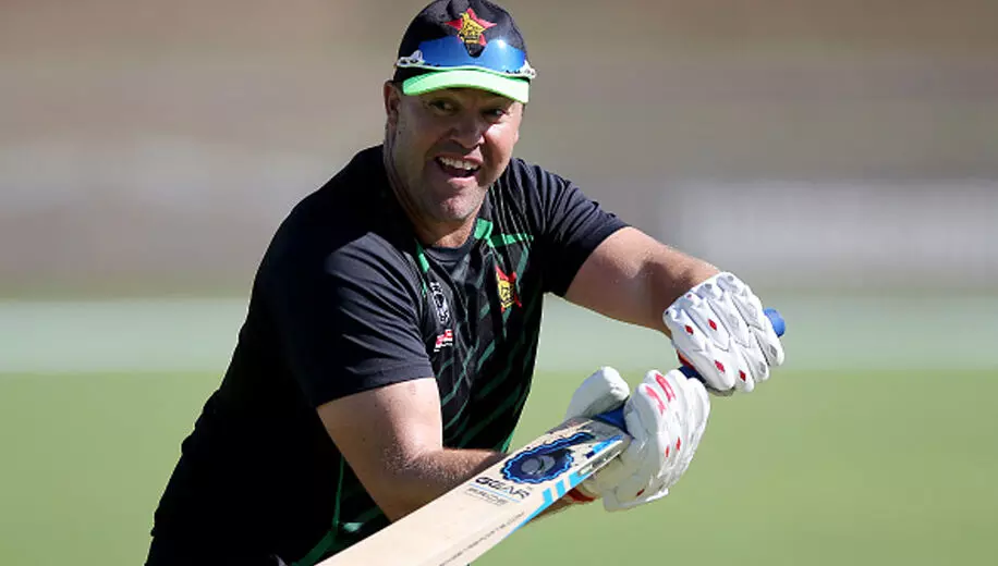 ഹീ​ത്ത്, ജീ​വി​ത​ത്തി​ലേ​ക്ക് തി​രി​ച്ചു​വ​രു​ക; സിം​ബാ​ബ്​‍വെ മു​ൻ നാ​യ​ക​ൻ അ​ർ​ബു​ദം ബാ​ധി​ച്ച് ഗു​രു​ത​രാ​വ​സ്ഥ​യി​ൽ