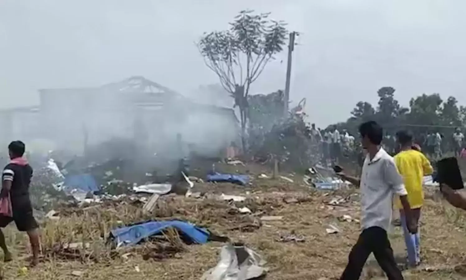 cracker factory explosion in Bengal
