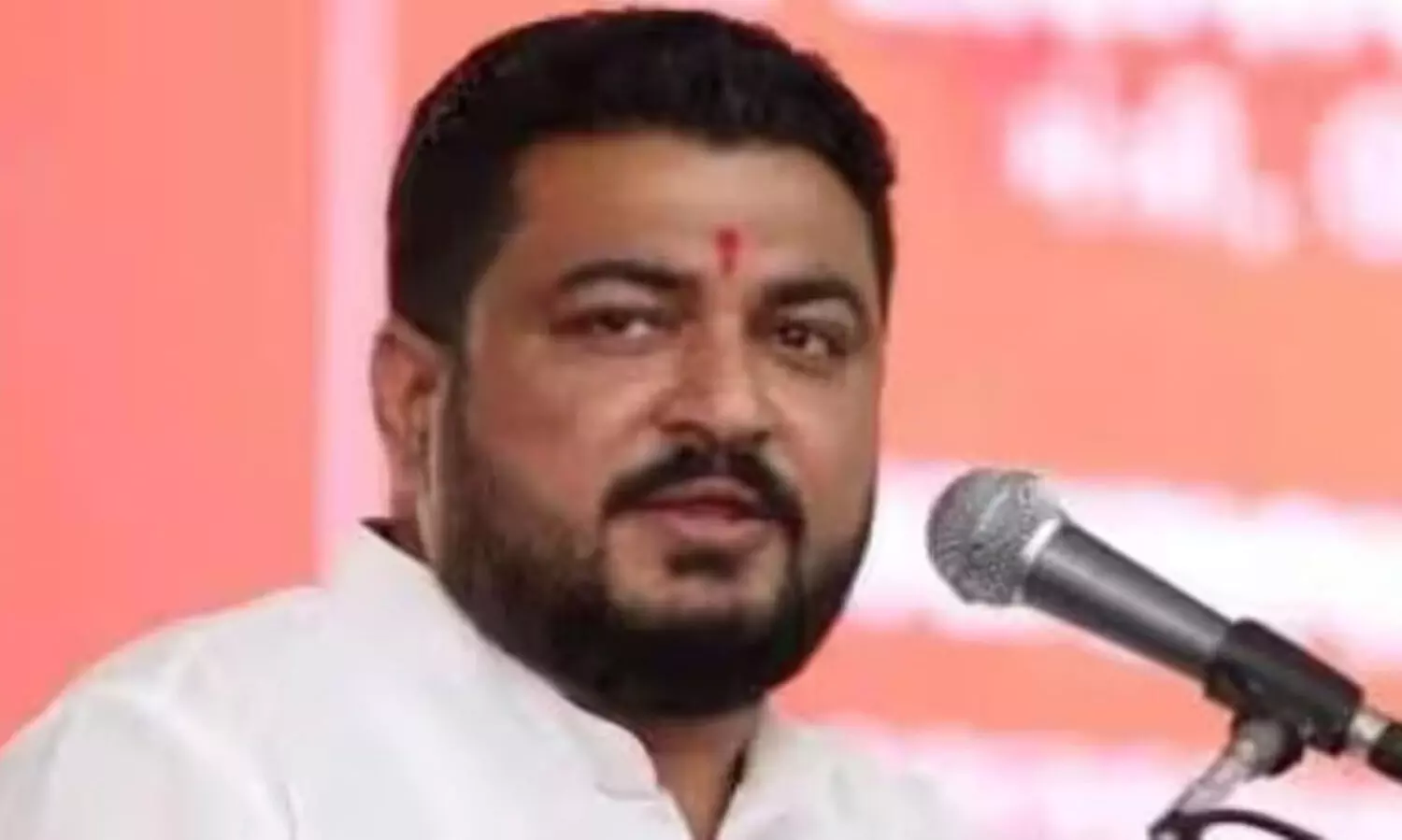 ഗുജറാത്തിൽ ഡോക്ടറുടെ ആത്മഹത്യ: ബി.ജെ.പി എം.പിക്കും പിതാവിനുമെതിരെ പ്രേരണക്കുറ്റം