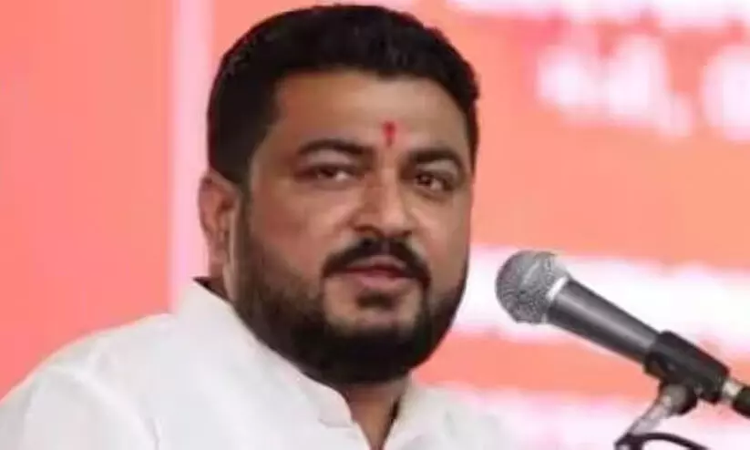 ഗുജറാത്തിൽ ഡോക്ടറുടെ ആത്മഹത്യ: ബി.ജെ.പി എം.പിക്കും പിതാവിനുമെതിരെ പ്രേരണക്കുറ്റം