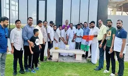 കോ​ൺ​ഗ്ര​സ്​ വി​ജ​യ​ത്തി​ൽ ആ​ഹ്ലാ​ദം