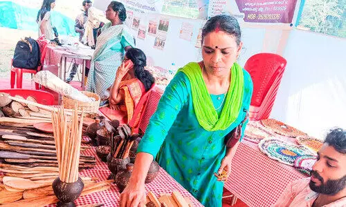 ചിരട്ടയിലുമുണ്ട് ‘ലക്ഷ’ങ്ങൾ ചിരട്ടയിലുമുണ്ട് ‘ലക്ഷ’ങ്ങൾ
