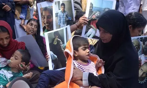 എന്‍ഡോസള്‍ഫാന്‍ ഇരകളുടെ ചികിത്സ: മേല്‍നോട്ടം വഹിക്കാന്‍ ഹൈകോടതിക്ക് നിർദേശം