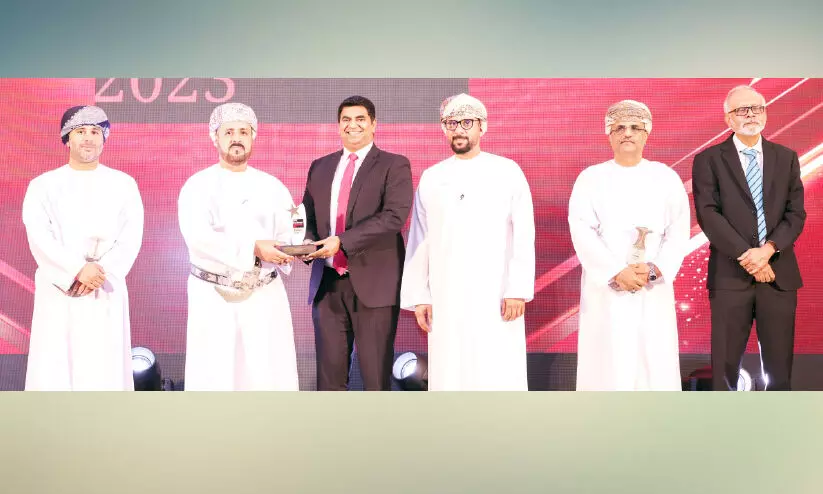 ലുലു എക്സ്ചേഞ്ചിന് ബിസിനസ് എക്സലൻസ് അവാർഡ് ലുലു എക്സ്ചേഞ്ചിന് ബിസിനസ് എക്സലൻസ് അവാർഡ്