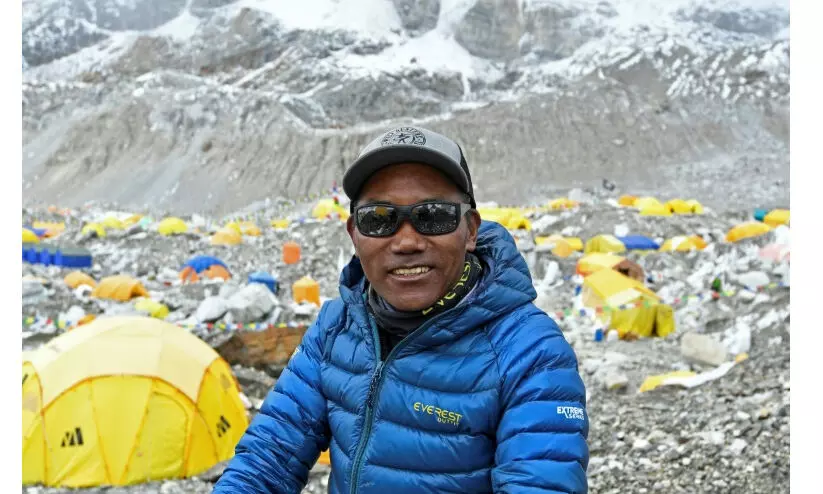 27ാം തവണയും എവറസ്റ്റ് കീഴടക്കി; സ്വന്തം റെക്കോഡ് തിരുത്തി കാമി റിത