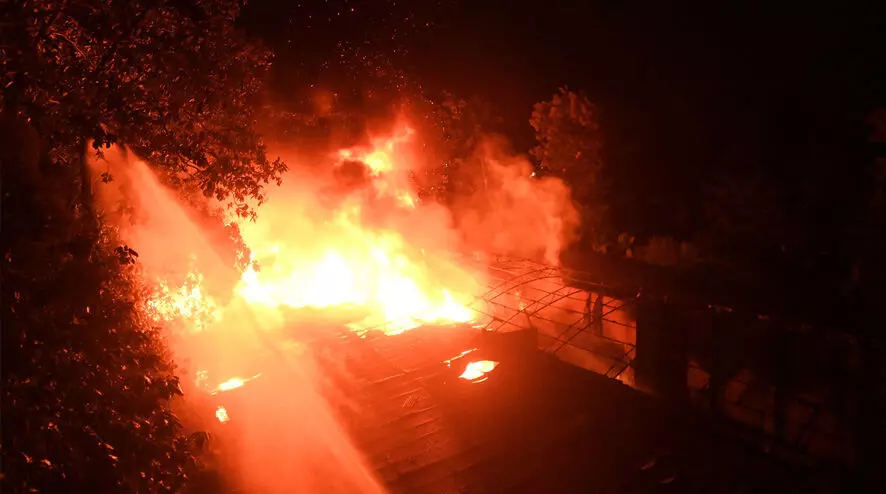 10 ദിവസത്തിനിടെ മൂന്നിടത്ത്; കത്തിപ്പടരുന്നത് ദുരൂഹത 10 ദിവസത്തിനിടെ മൂന്നിടത്ത്; കത്തിപ്പടരുന്നത് ദുരൂഹത