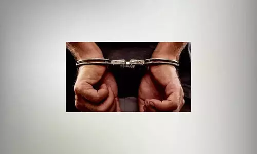 സ്കൂ​ളി​ൽ മോ​ഷ​ണം; നാ​ലു പൗ​ര​ന്മാ​ർ അ​റ​സ്റ്റി​ൽ