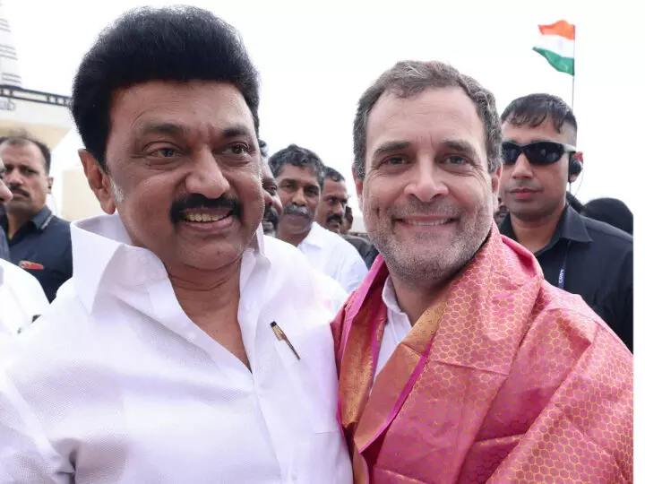 എം.കെ സ്റ്റാലിനും രാഹുൽ ഗാന്ധിയും എം.കെ സ്റ്റാലിനും രാഹുൽ ഗാന്ധിയും
