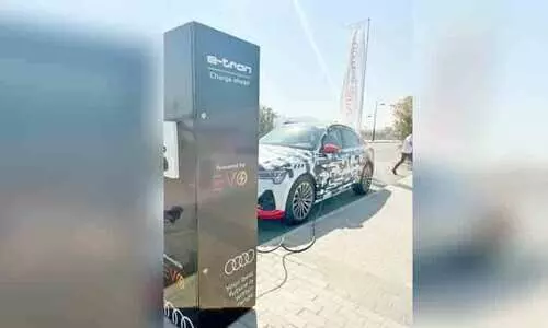 കാർബൺ ബഹിർഗമനം കുറക്കൽ; 2030ഓടെ 7000 ഇലക്ട്രിക് വാഹനങ്ങൾ നിരത്തിലിറക്കും